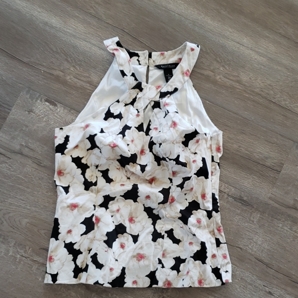 Floral top - Picture 2 of 3